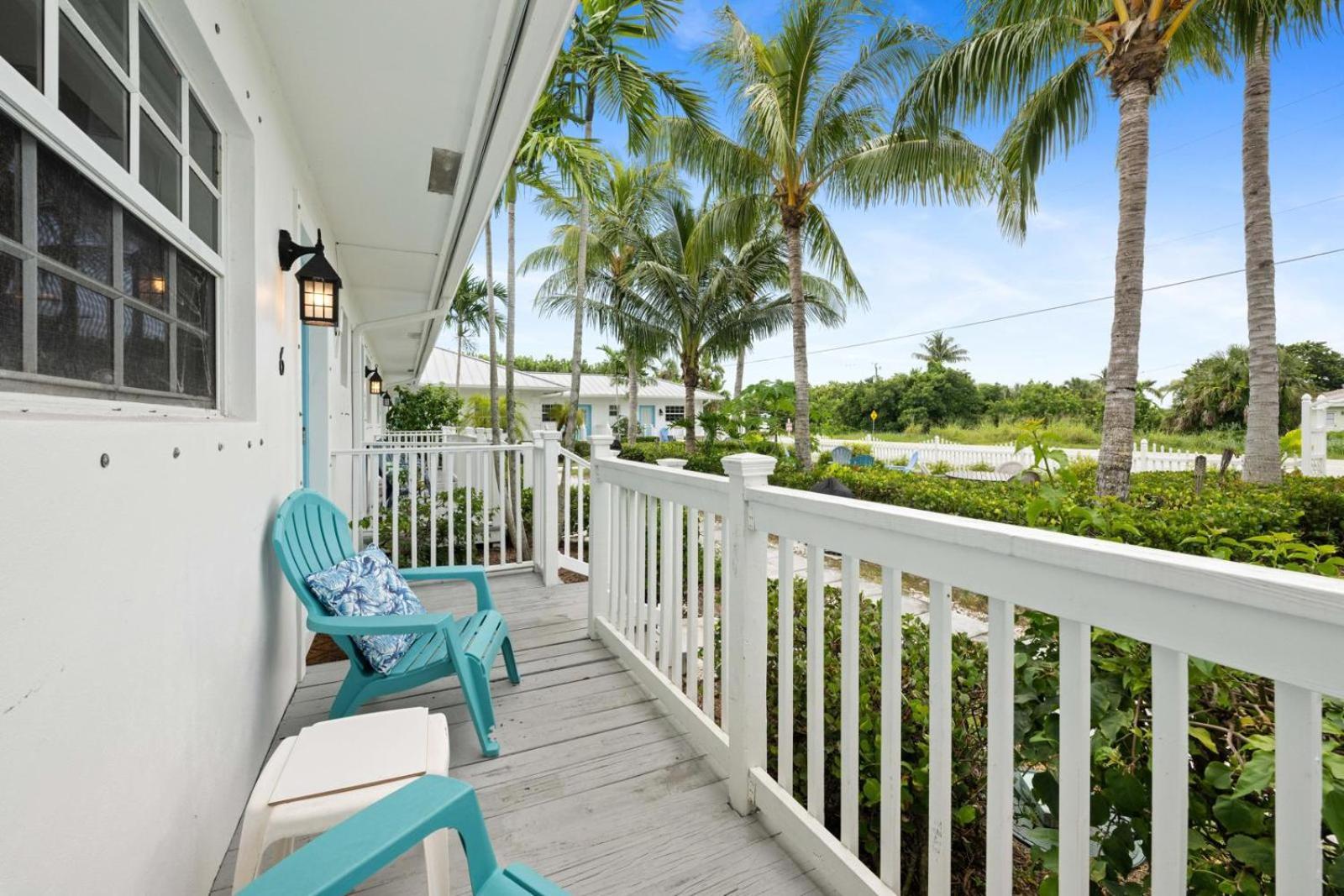 פורט פירס Seahorse Beach Bungalows מראה חיצוני תמונה