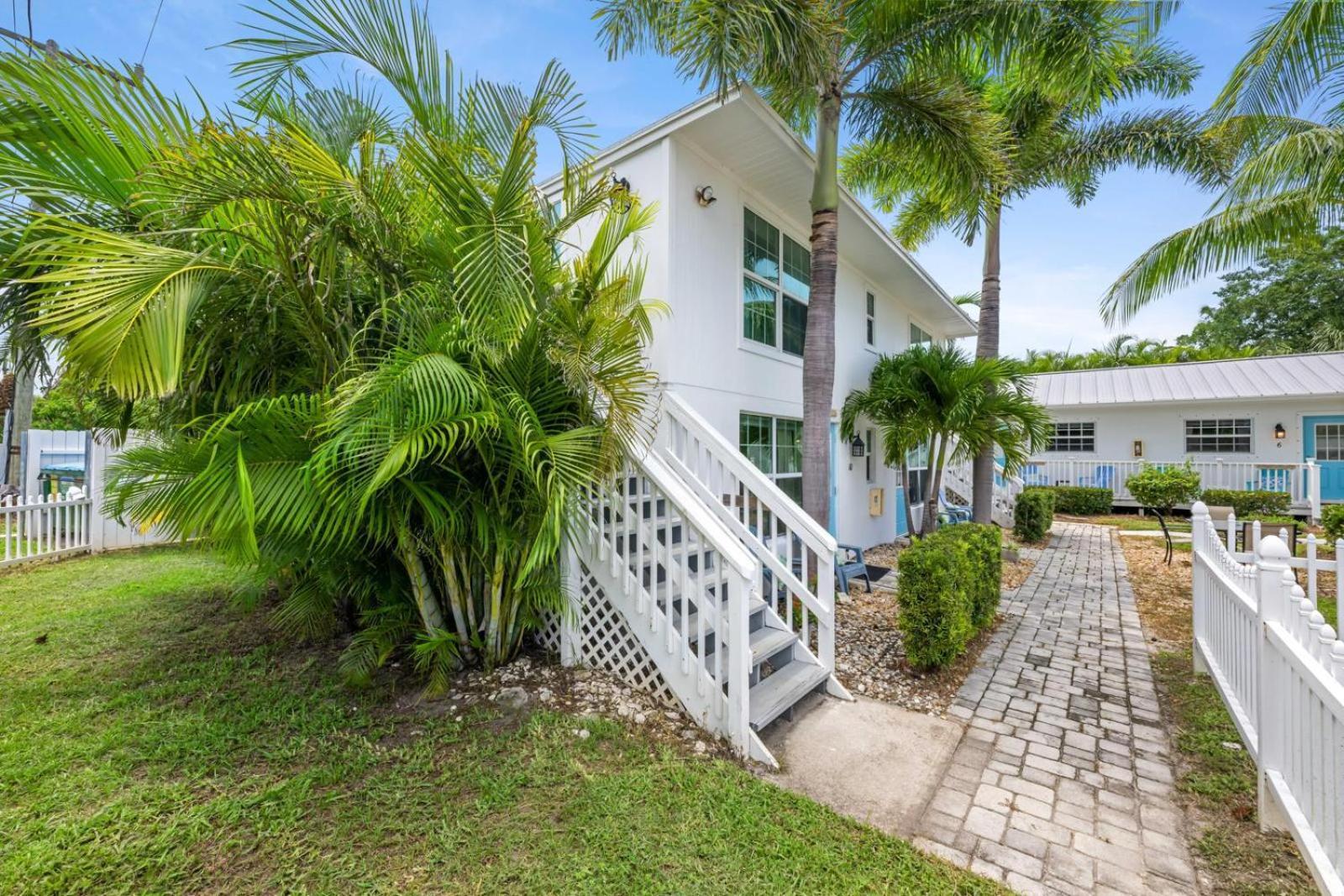 פורט פירס Seahorse Beach Bungalows מראה חיצוני תמונה